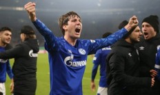 B体育体育官方-柏林赫塔客场绝杀，夺取胜利之龙