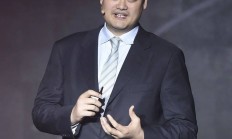 B体育体育中国官网-姚明现身慈善Gala晚宴