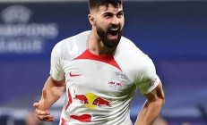 里尔中卫表现稳健，球队防守体系反弹