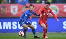 B体育体育网页版登录入口-包含苏宁遭遇尴尬失利，积分榜不断滑落的词条