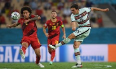 B体育体育注册-西班牙人客场惨败，球队再次陷入保级泥潭