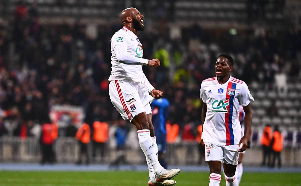 里昂客场不敌甘冈，遭受失利的简单介绍