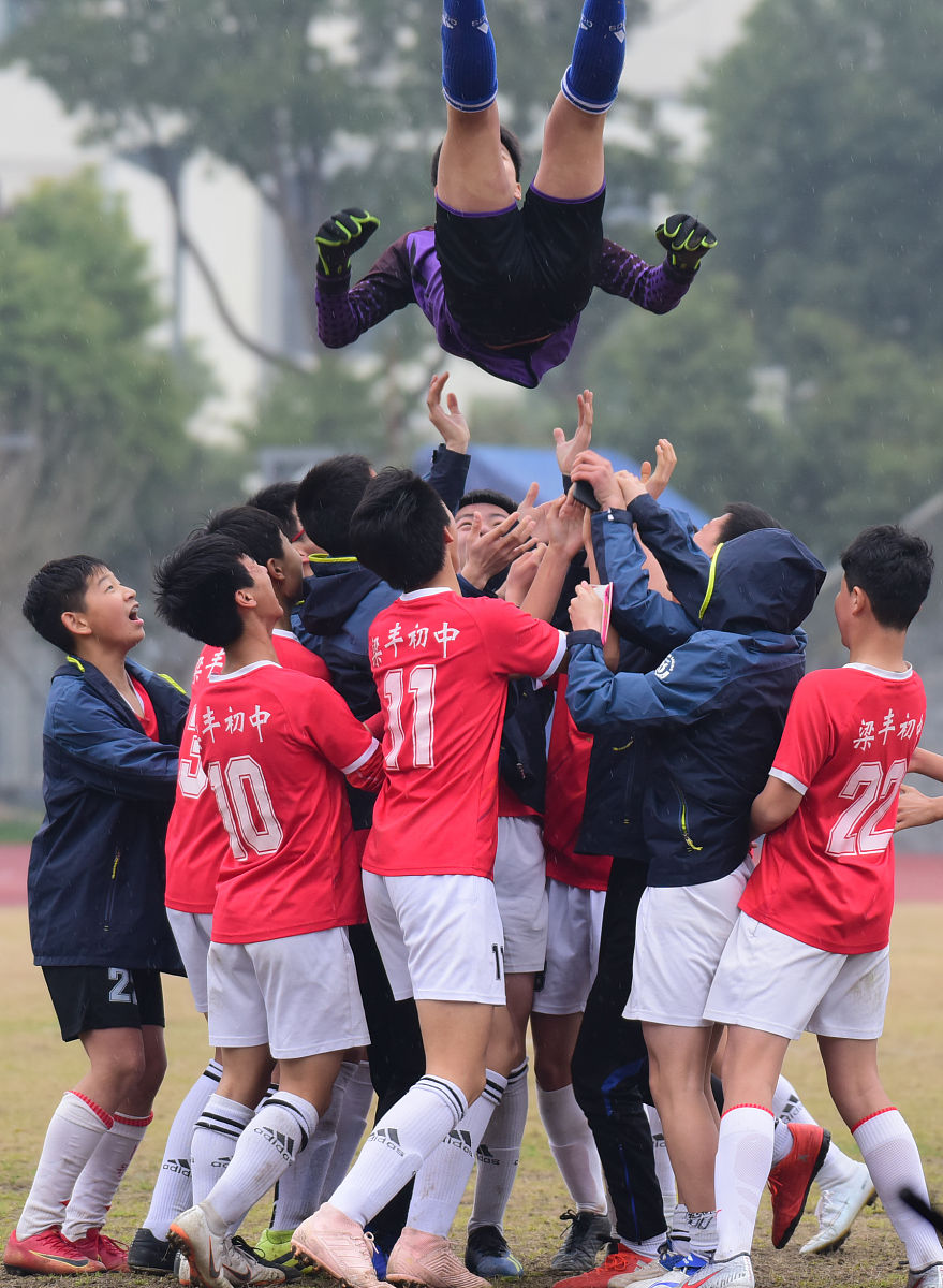 球员身体素质巅峰发挥,瞬间领先对手的简单介绍 球员身体素质巅峰发挥,瞬间领先对手的简单介绍