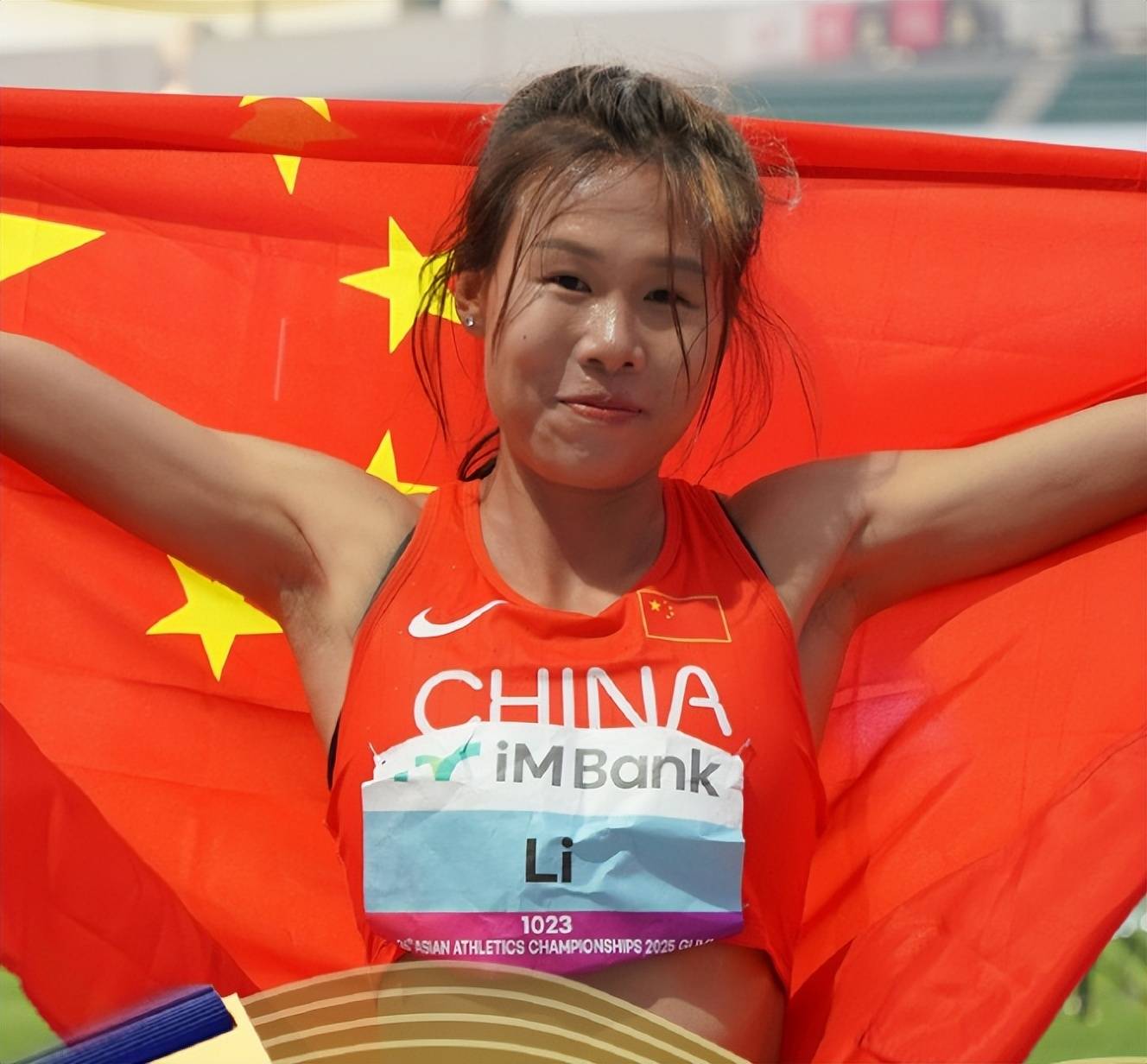 斯洛文尼亚女子田径运动员轻松晋级 斯洛文尼亚女子田径运动员轻松晋级